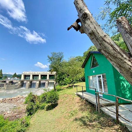 Green House Кутаиси Экстерьер фото