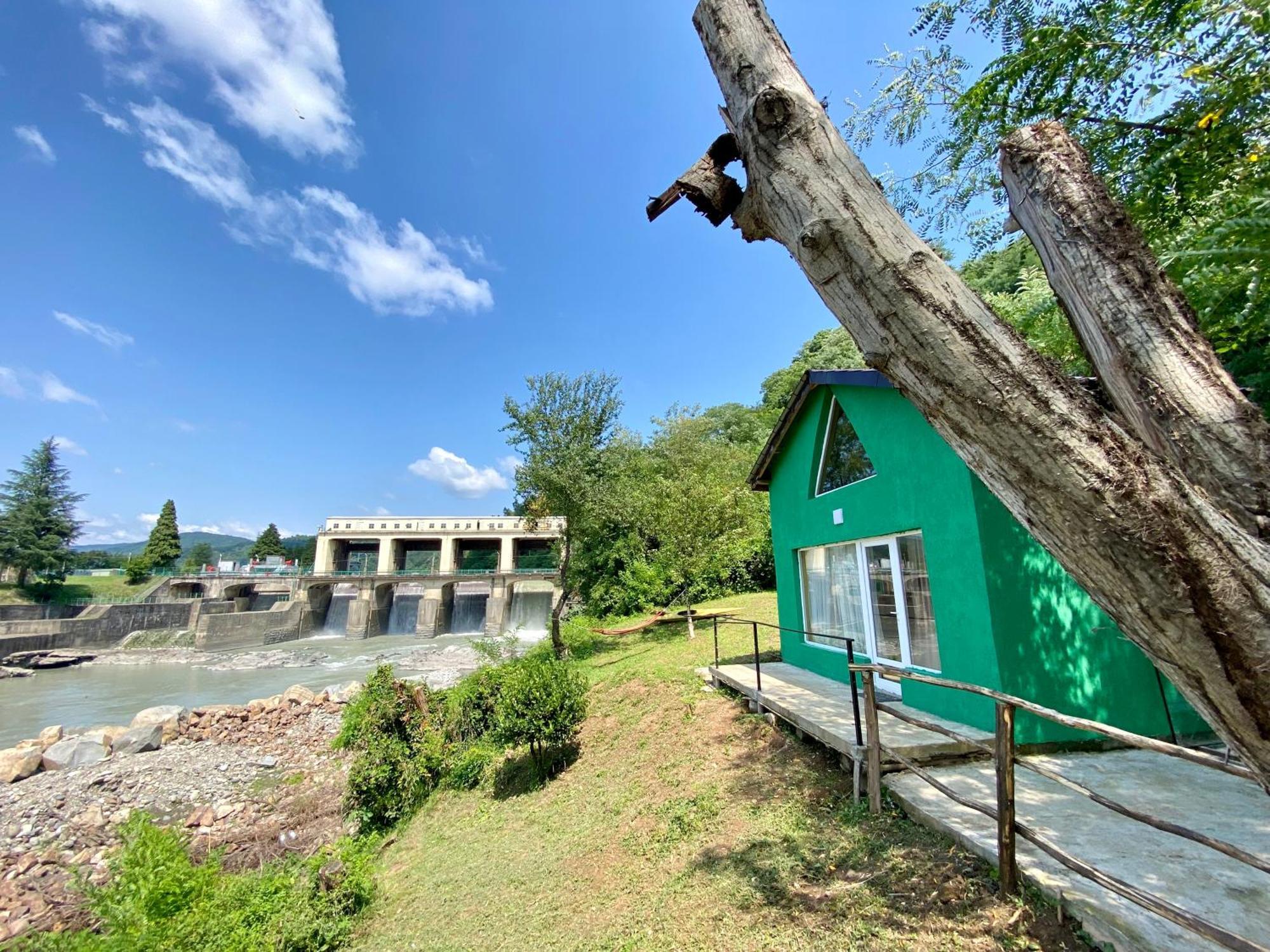 Green House Кутаиси Экстерьер фото